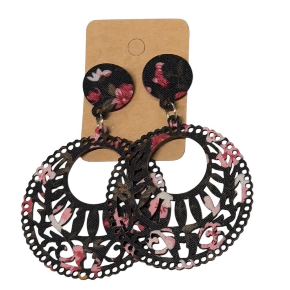 UNBRANDED Colorful Bohemian RETRO Style WOODEN FLORAL Print Dangle Earrings
